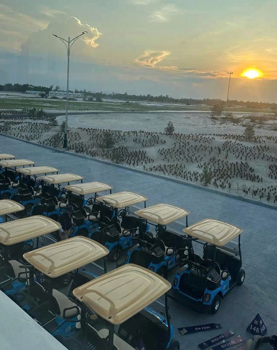 Golden Sands Golf Resort