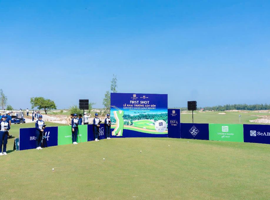 Golden Sands Golf Resort