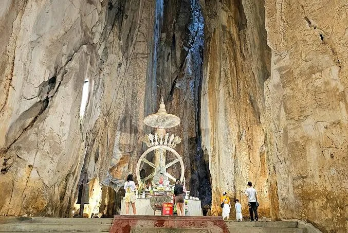 Marble Mountains