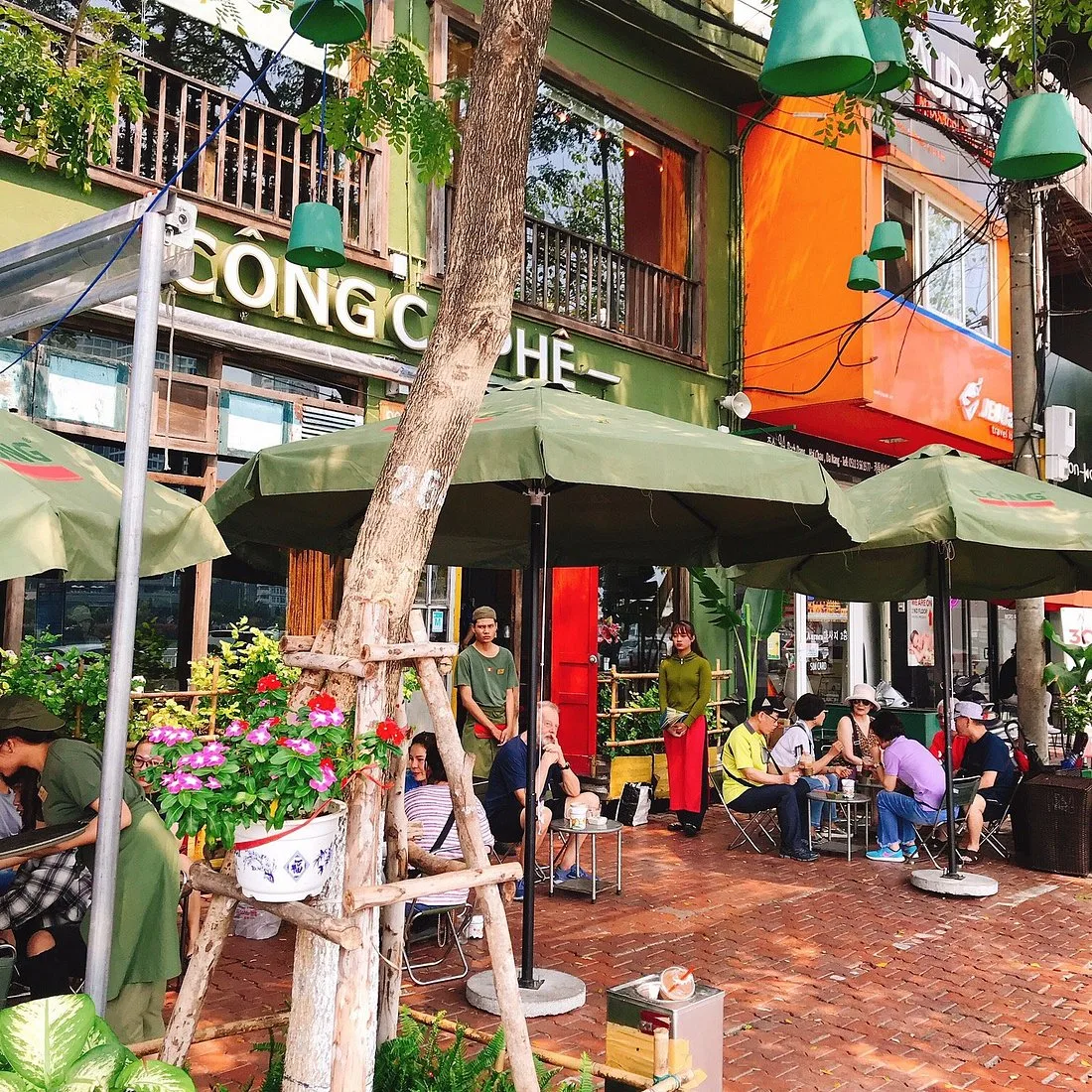 Cộng Cà Phê – Branch 1
